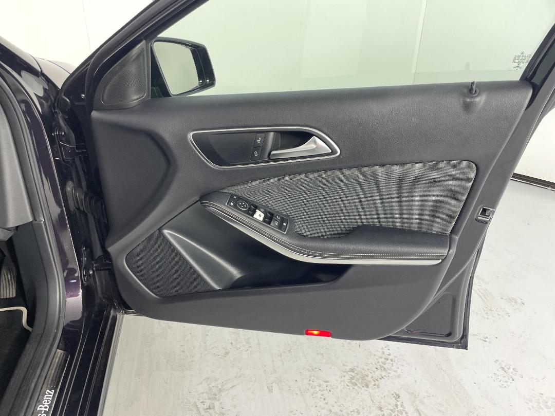 Photo '15' of Mercedes-Benz A-Class Photo '15' of Mercedes-Benz A-Class