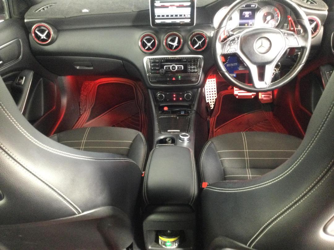 Photo '18' of Mercedes-Benz A180 Photo '18' of Mercedes-Benz A180