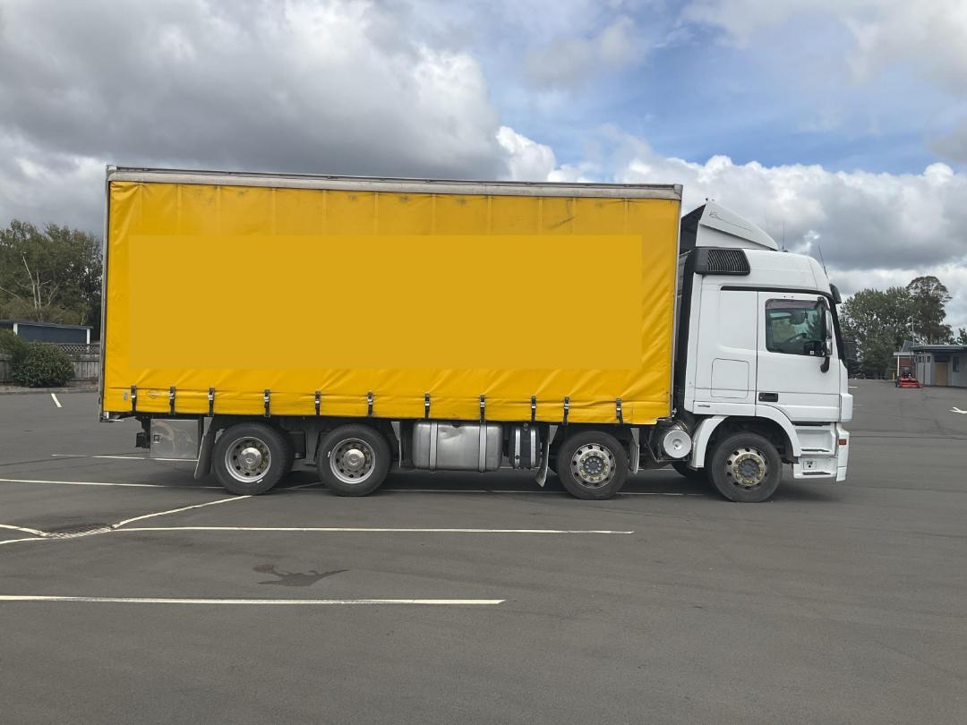 Used MercedesBenz Actros 3260/5200 2015 Turners Trucks & Machinery