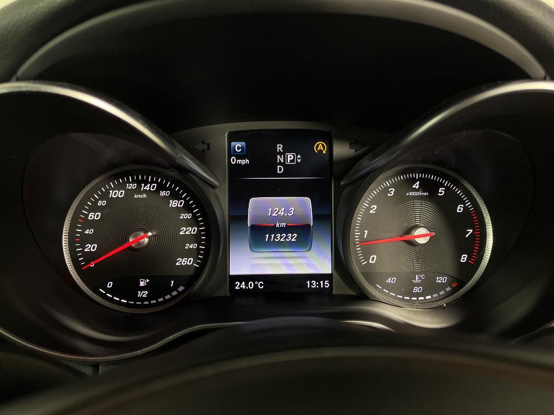 Photo '21' of Mercedes-Benz C-Class