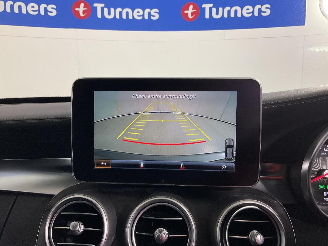 Photo '33' of Mercedes-Benz C-Class Photo '33' of Mercedes-Benz C-Class