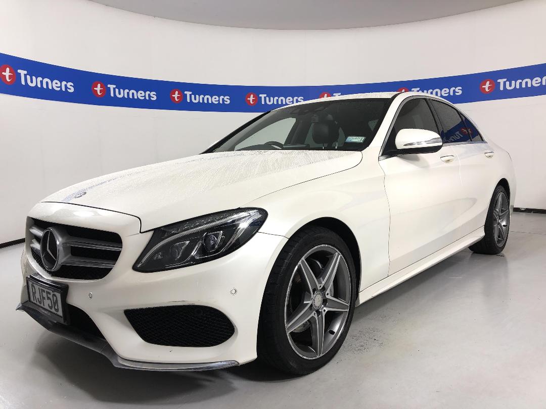 Photo '4' of Mercedes-Benz C200 Photo '4' of Mercedes-Benz C200