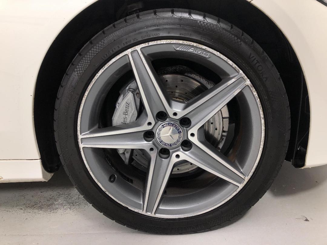 Photo '9' of Mercedes-Benz C200 Photo '9' of Mercedes-Benz C200