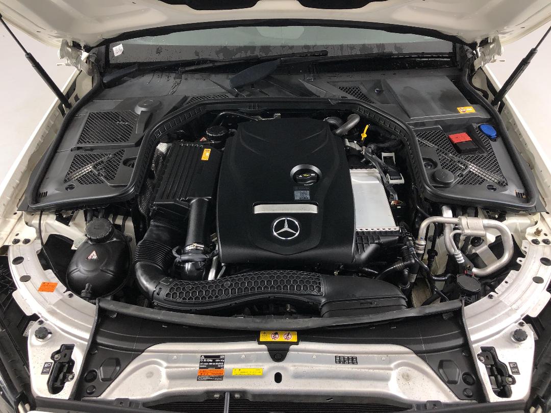 Photo '13' of Mercedes-Benz C200 Photo '13' of Mercedes-Benz C200