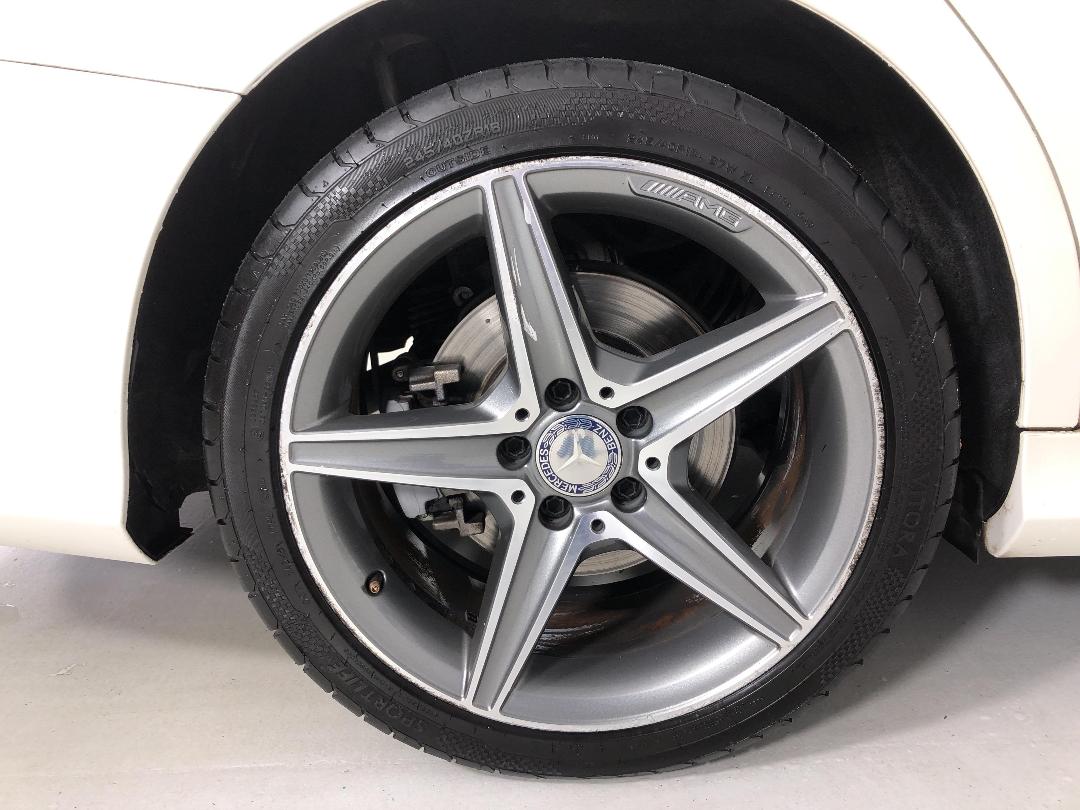 Photo '12' of Mercedes-Benz C200 Photo '12' of Mercedes-Benz C200