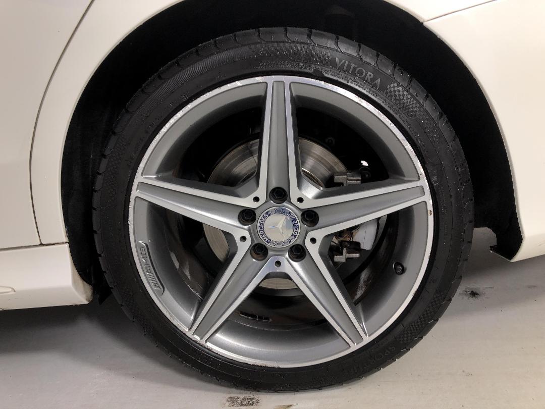 Photo '11' of Mercedes-Benz C200 Photo '11' of Mercedes-Benz C200