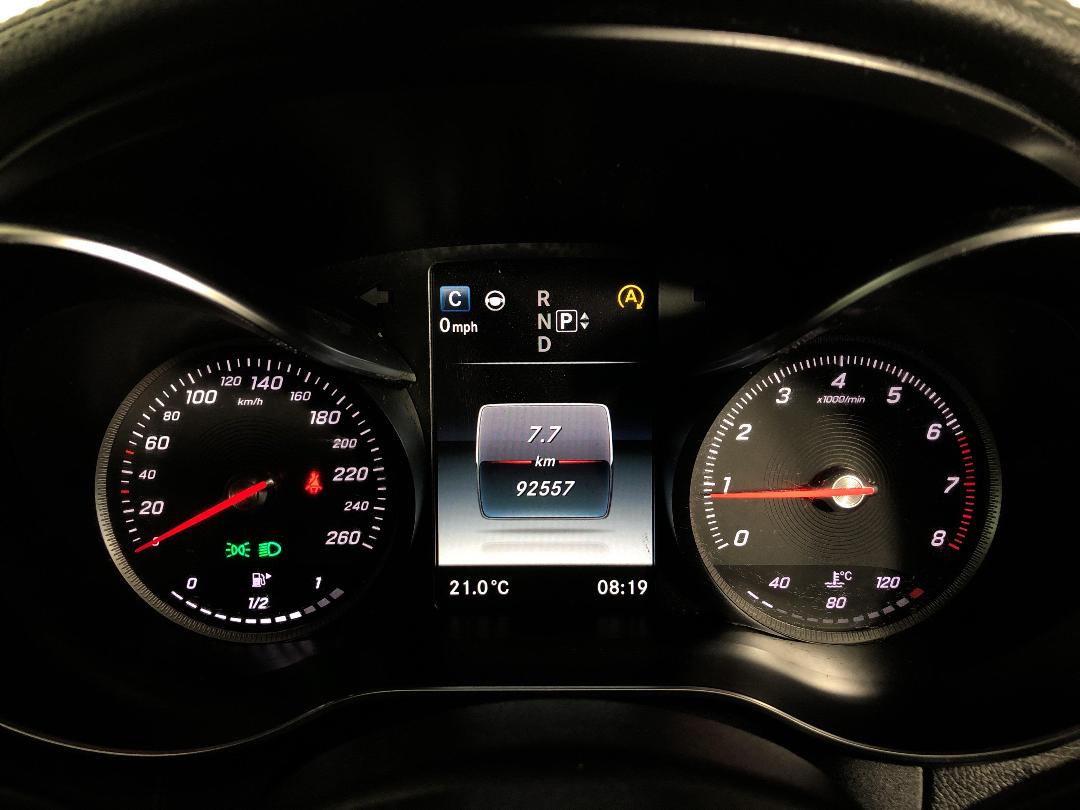 Photo '21' of Mercedes-Benz C200 Photo '21' of Mercedes-Benz C200