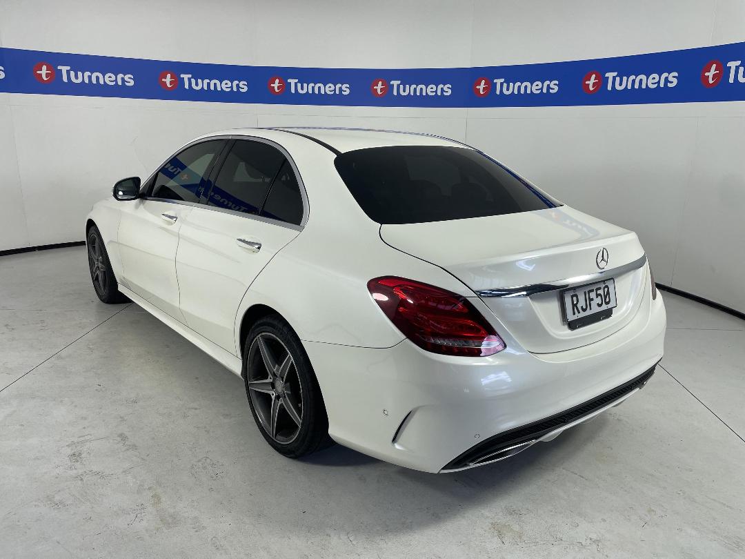 Photo '14' of Mercedes-Benz C200