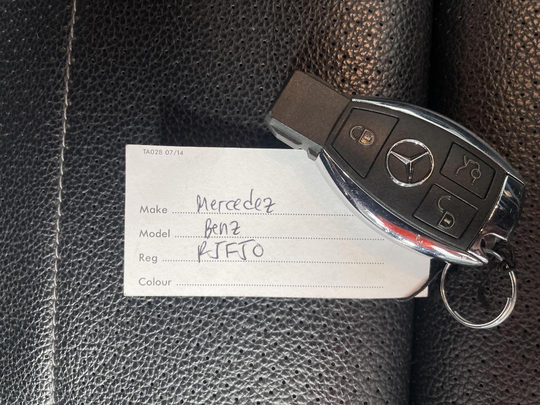 Photo '18' of Mercedes-Benz C200