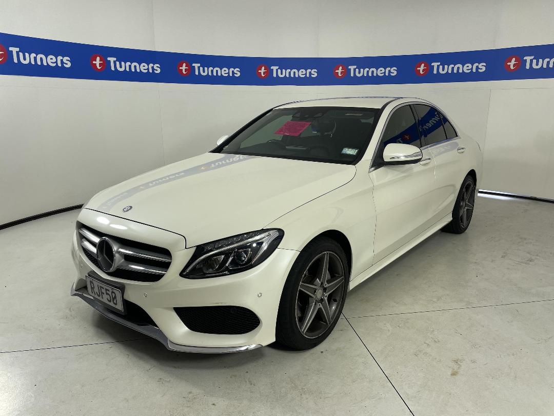 Photo '24' of Mercedes-Benz C200