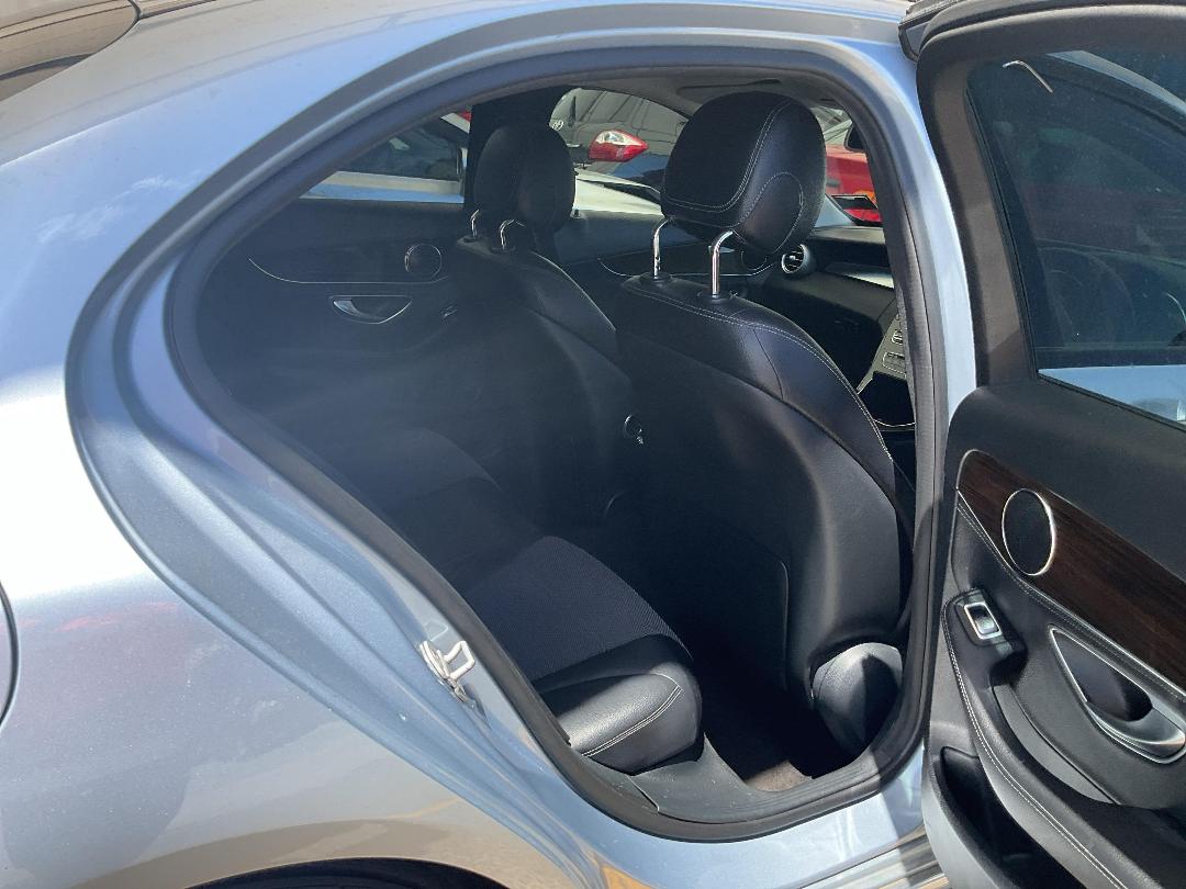 Photo '15' of Mercedes-Benz C200 Photo '15' of Mercedes-Benz C200