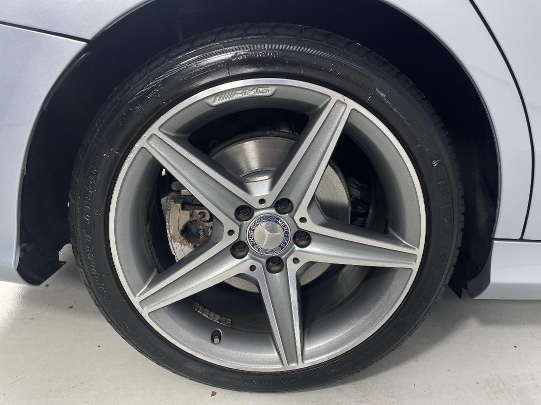 Photo '12' of Mercedes-Benz C200 Photo '12' of Mercedes-Benz C200