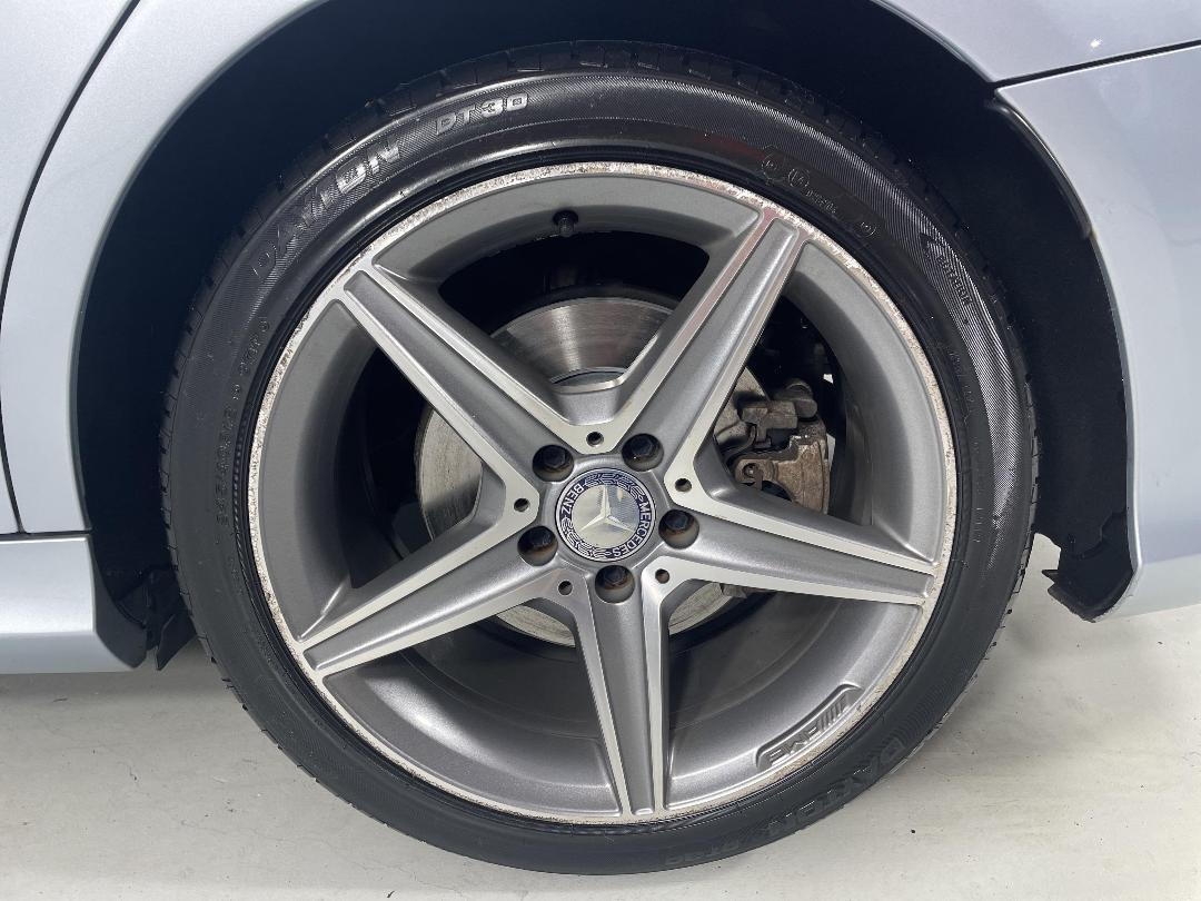 Photo '11' of Mercedes-Benz C200 Photo '11' of Mercedes-Benz C200