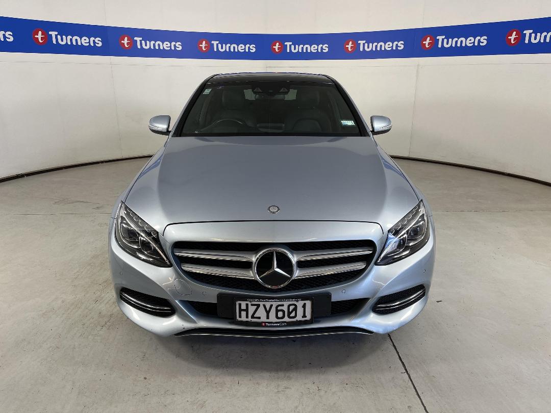 Photo '2' of Mercedes-Benz C250