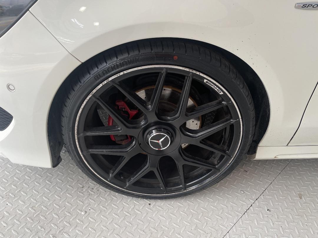 Photo '10' of Mercedes-Benz CLA