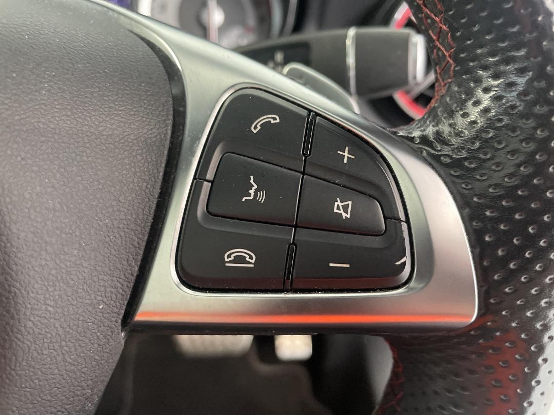 Photo '27' of Mercedes-Benz CLA