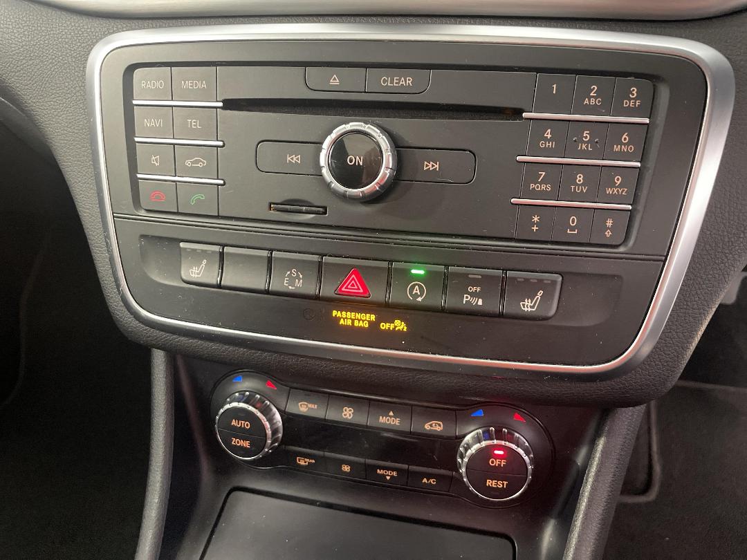 Photo '32' of Mercedes-Benz CLA