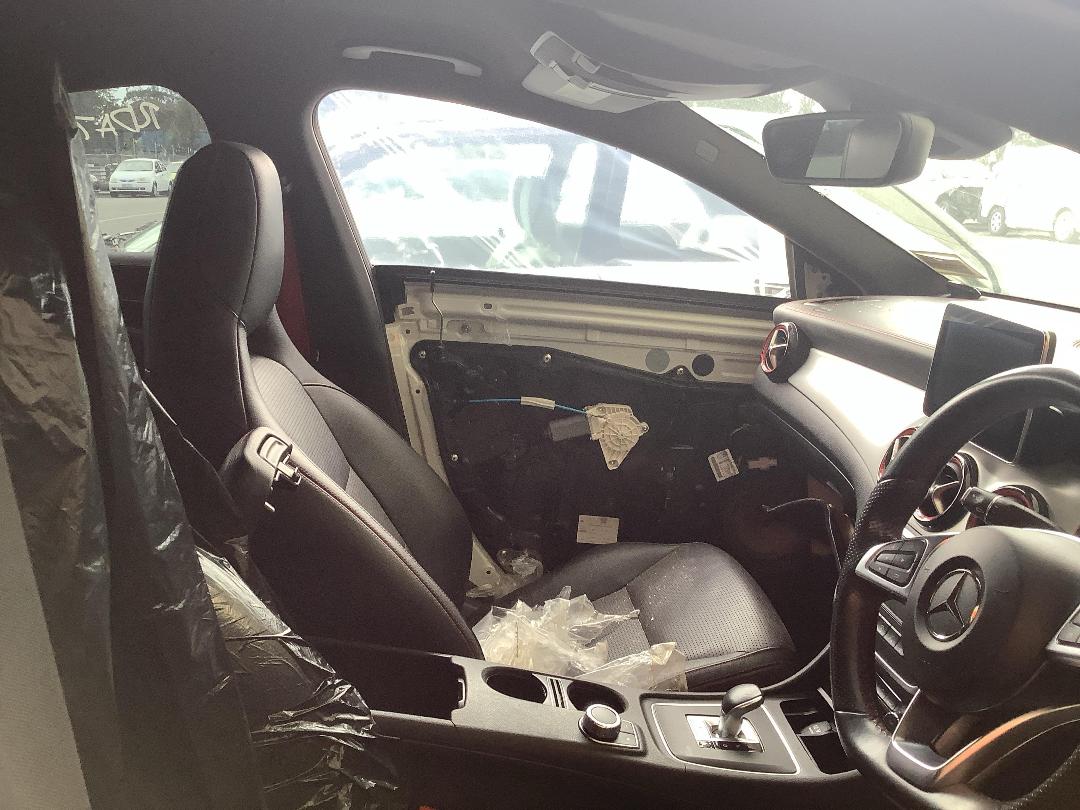 Photo '10' of Mercedes-Benz CLA45 Photo '10' of Mercedes-Benz CLA45