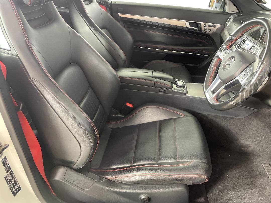 Photo '16' of Mercedes-Benz E-Class