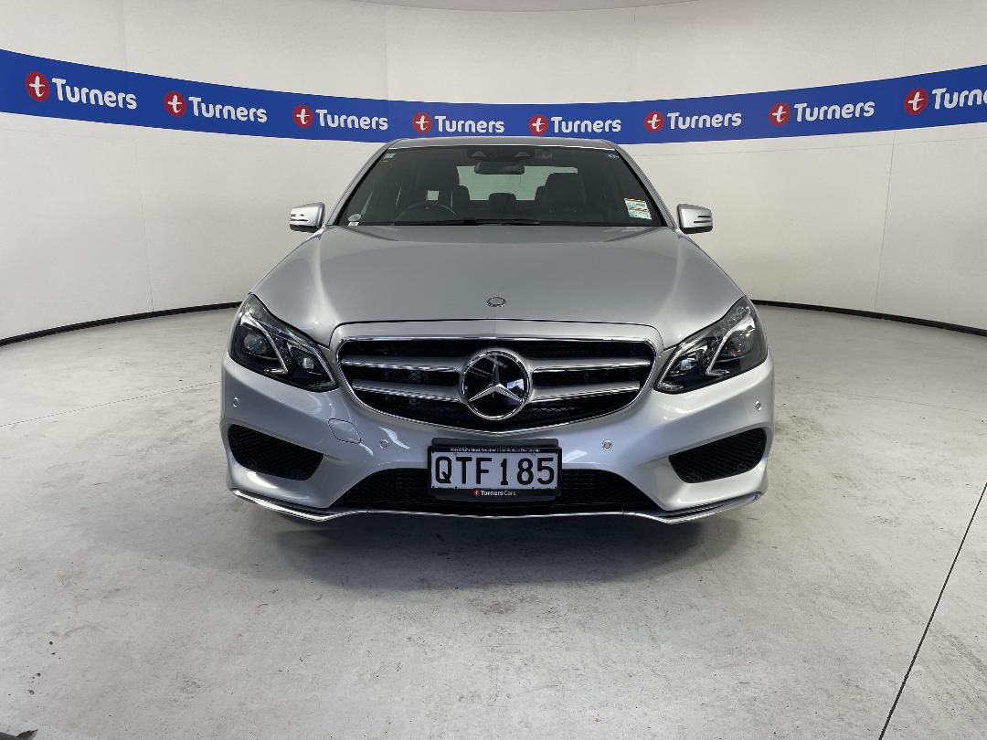 Photo '2' of Mercedes-Benz E220