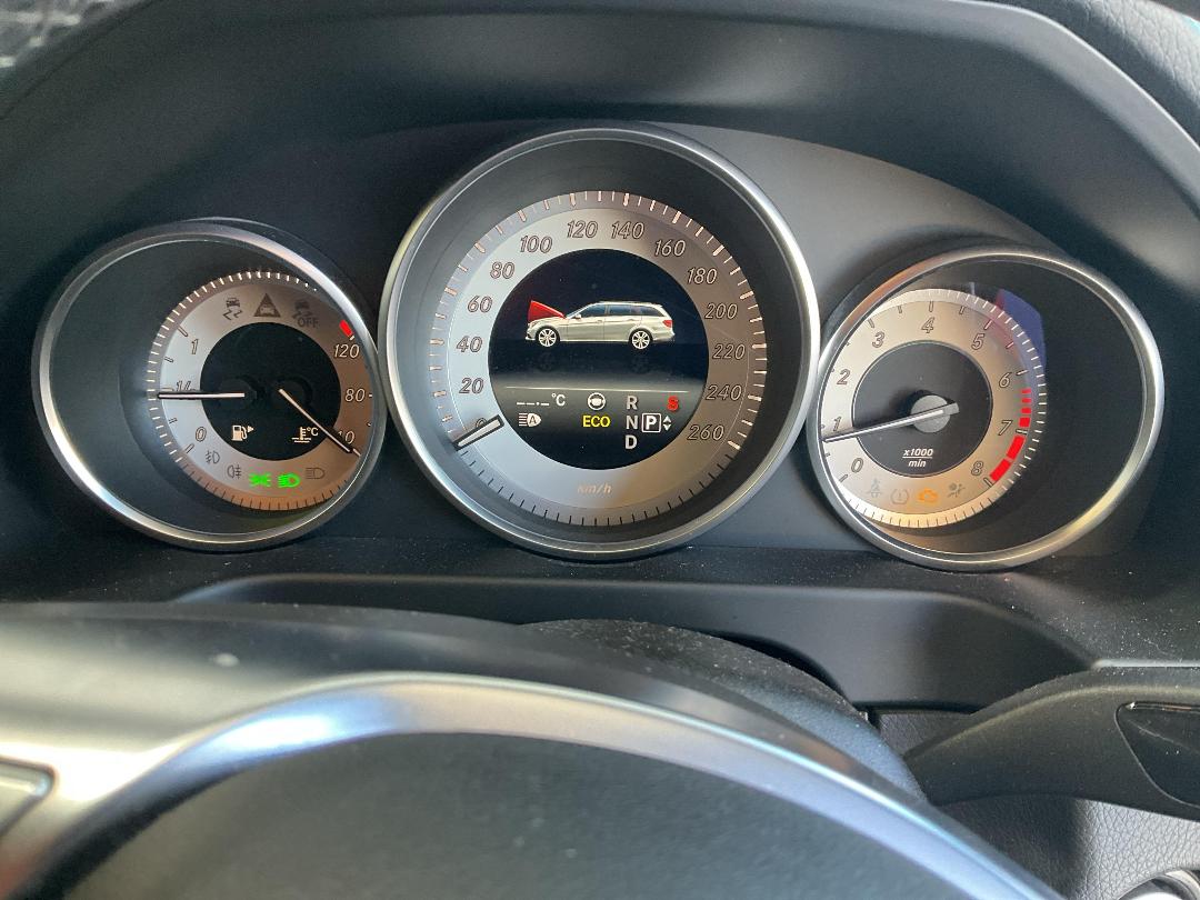 Photo '19' of Mercedes-Benz E250