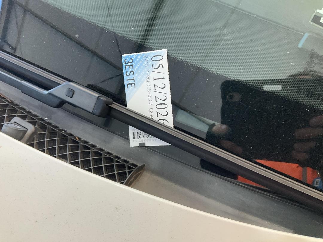 Photo '25' of Mercedes-Benz E250