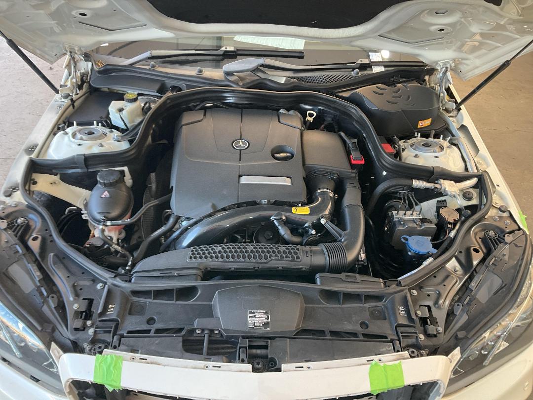 Photo '24' of Mercedes-Benz E250