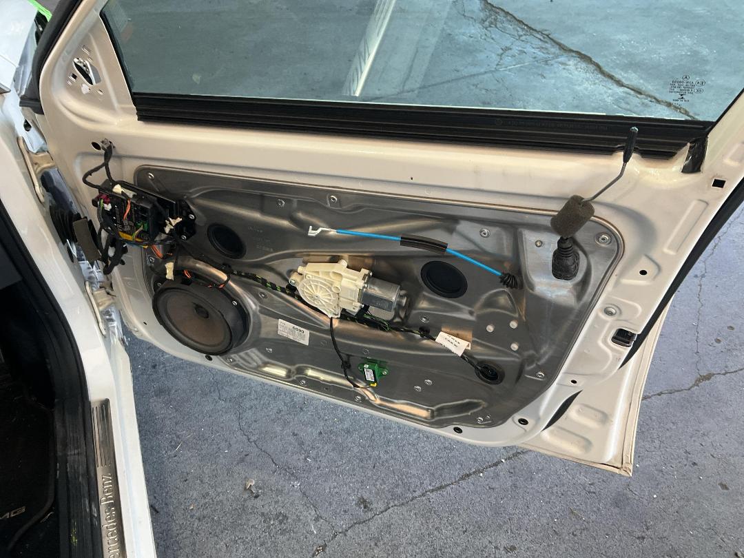 Photo '26' of Mercedes-Benz E250