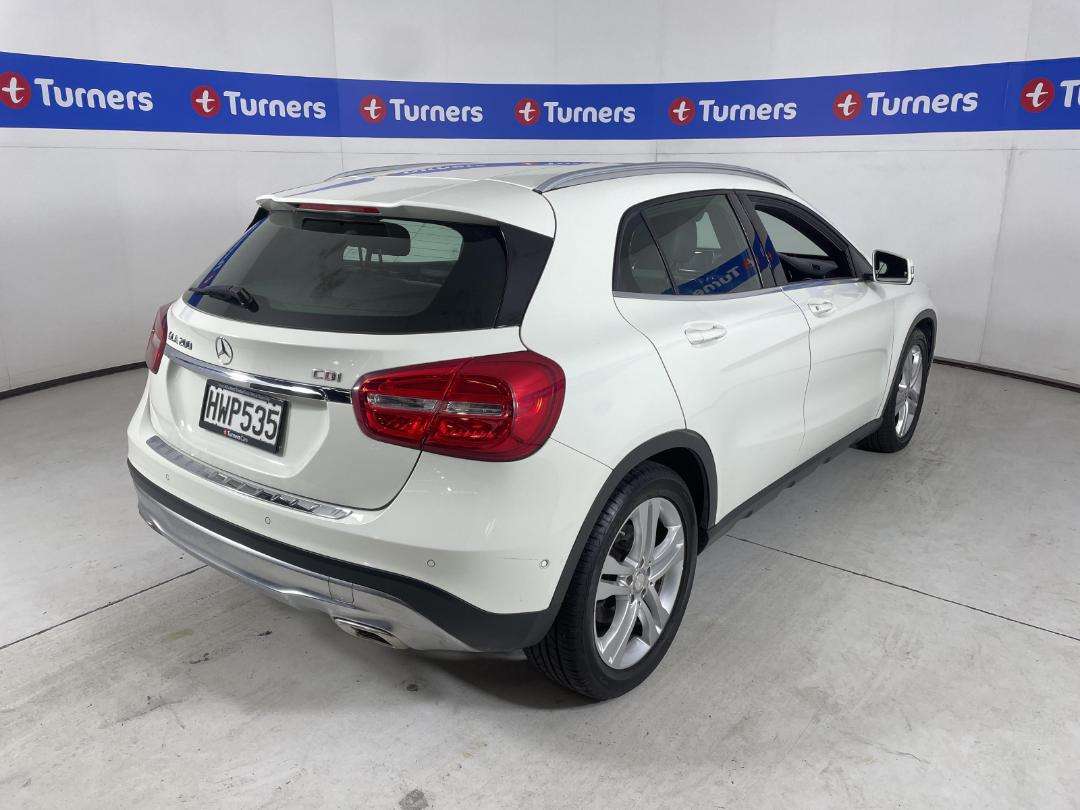 Photo '7' of Mercedes-Benz GLA 200 Photo '7' of Mercedes-Benz GLA 200