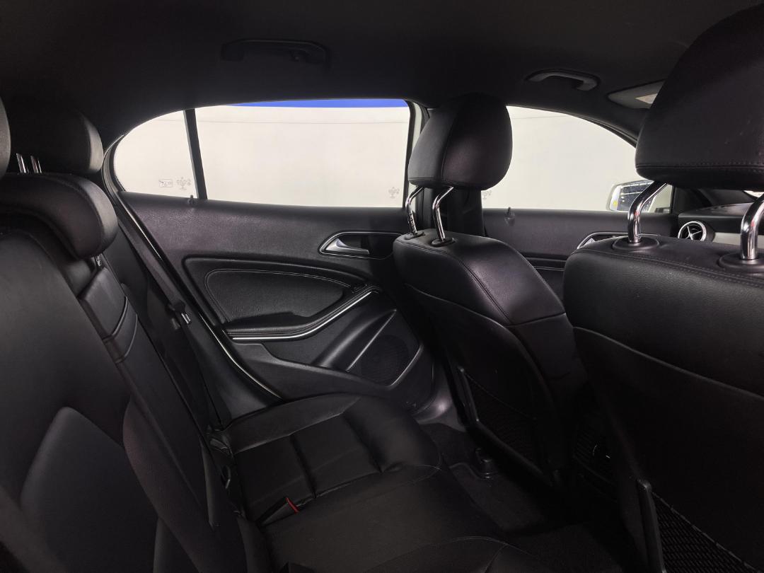 Photo '20' of Mercedes-Benz GLA 200 Photo '20' of Mercedes-Benz GLA 200