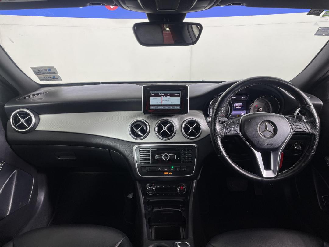 Photo '17' of Mercedes-Benz GLA 200 Photo '17' of Mercedes-Benz GLA 200