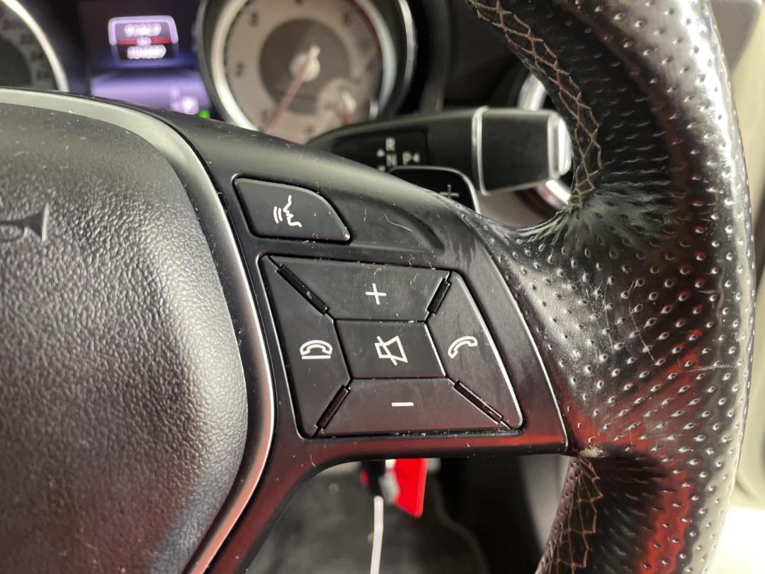 Photo '26' of Mercedes-Benz GLA 200 Photo '26' of Mercedes-Benz GLA 200