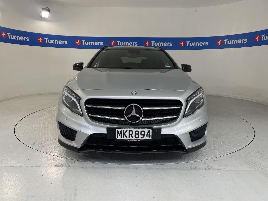 Photo '2' of Mercedes-Benz GLA