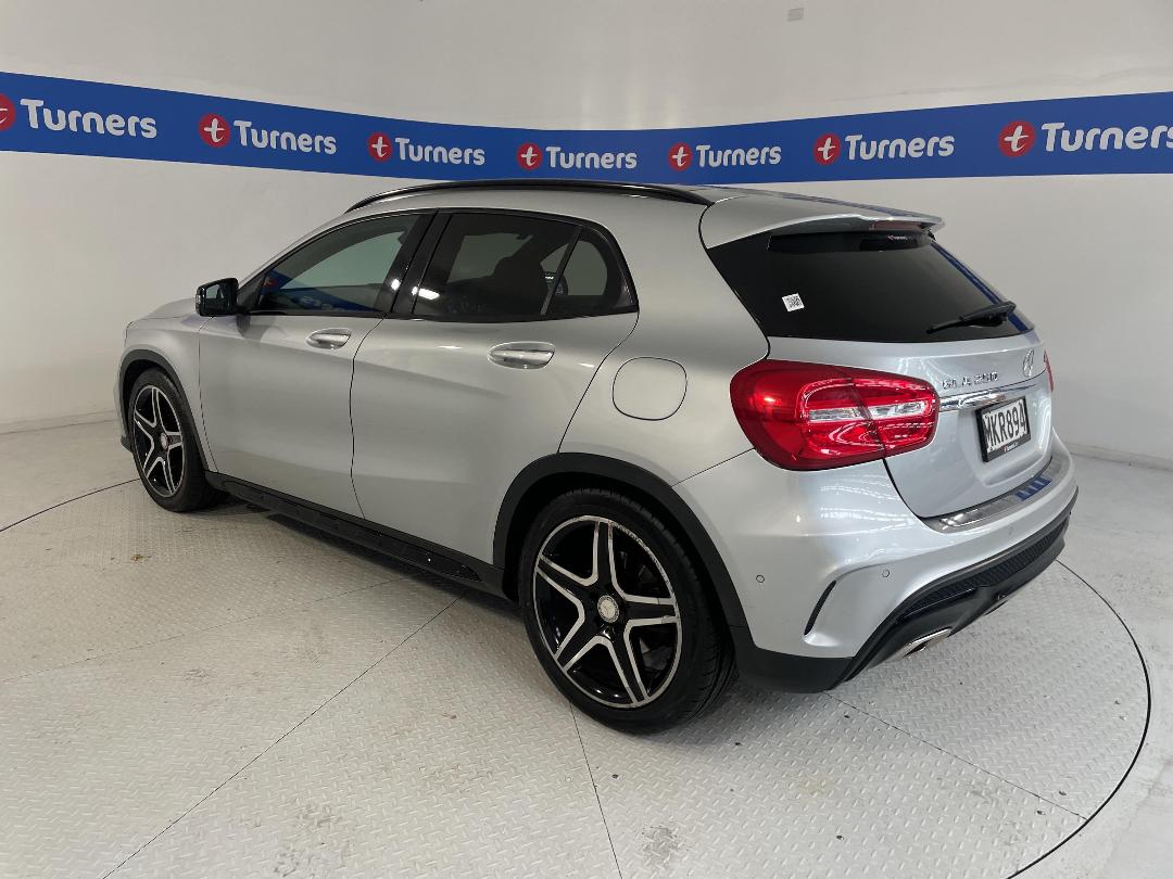 Photo '5' of Mercedes-Benz GLA