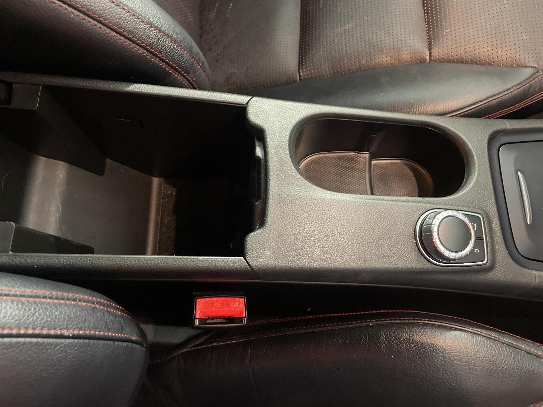 Photo '32' of Mercedes-Benz GLA