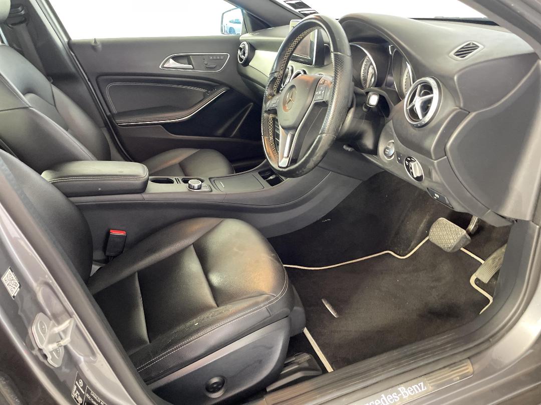 Photo '16' of Mercedes-Benz GLA