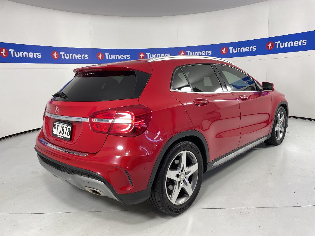 Photo '7' of Mercedes-Benz GLA Photo '7' of Mercedes-Benz GLA