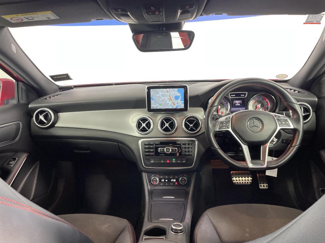 Photo '17' of Mercedes-Benz GLA Photo '17' of Mercedes-Benz GLA