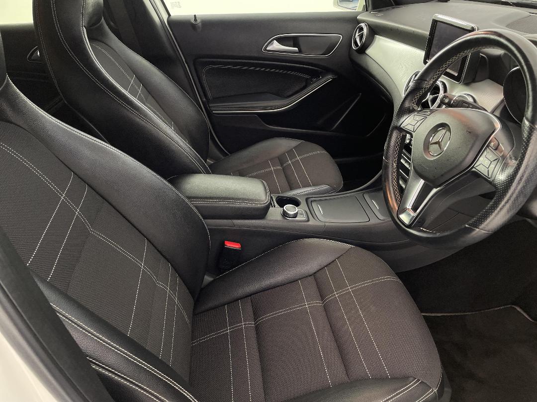 Photo '16' of Mercedes-Benz GLA-Class Photo '16' of Mercedes-Benz GLA-Class