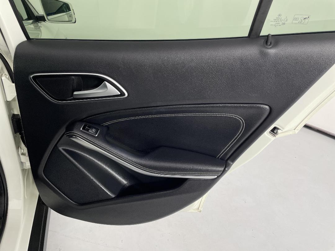 Photo '19' of Mercedes-Benz GLA-Class Photo '19' of Mercedes-Benz GLA-Class