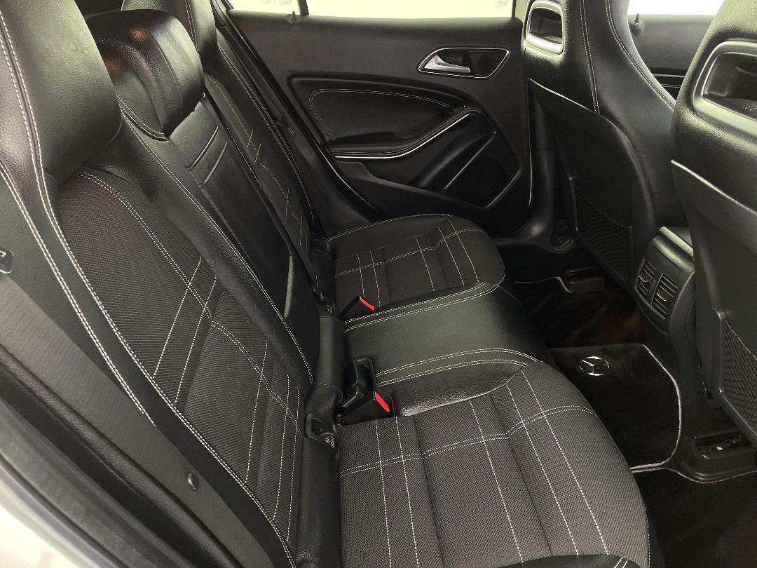 Photo '20' of Mercedes-Benz GLA-Class Photo '20' of Mercedes-Benz GLA-Class