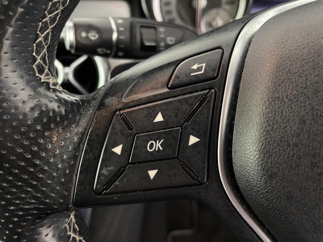 Photo '24' of Mercedes-Benz GLA-Class Photo '24' of Mercedes-Benz GLA-Class