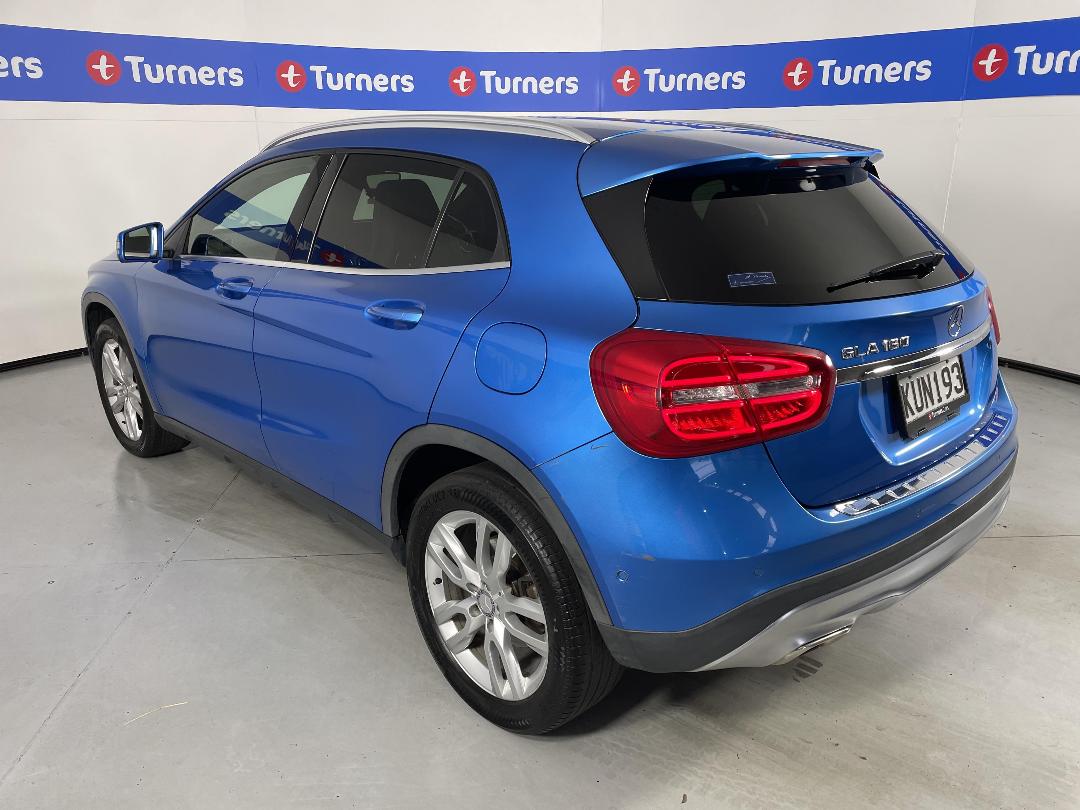 Photo '5' of Mercedes-Benz GLA180 Photo '5' of Mercedes-Benz GLA180