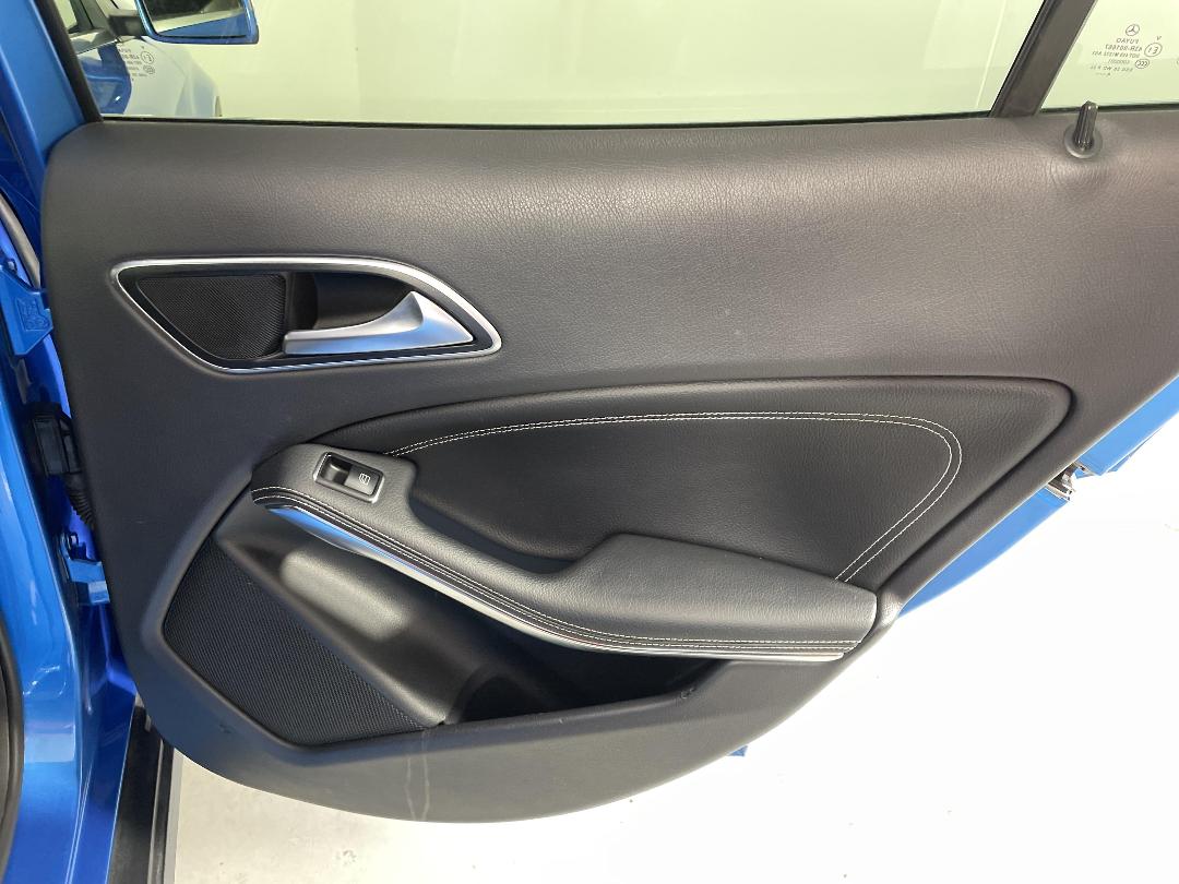 Photo '19' of Mercedes-Benz GLA180 Photo '19' of Mercedes-Benz GLA180