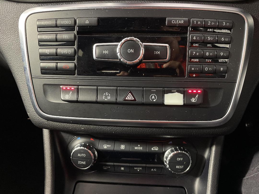 Photo '29' of Mercedes-Benz GLA180 Photo '29' of Mercedes-Benz GLA180