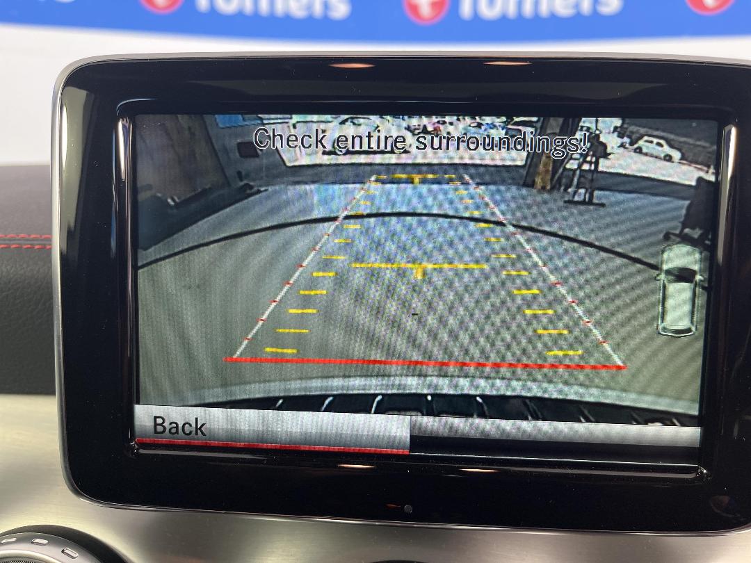 Photo '31' of Mercedes-Benz GLA250