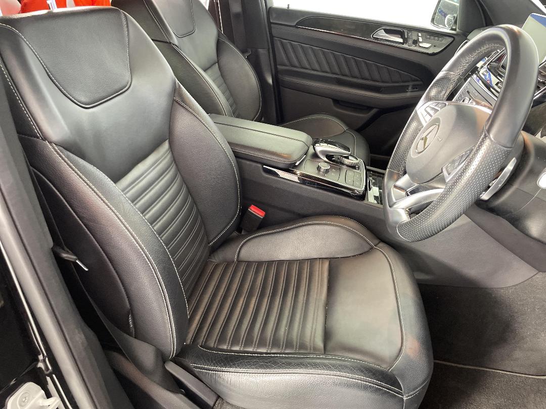 Photo '16' of Mercedes-Benz GLE Photo '16' of Mercedes-Benz GLE