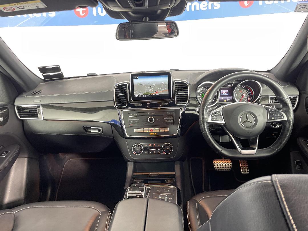 Photo '17' of Mercedes-Benz GLE Photo '17' of Mercedes-Benz GLE