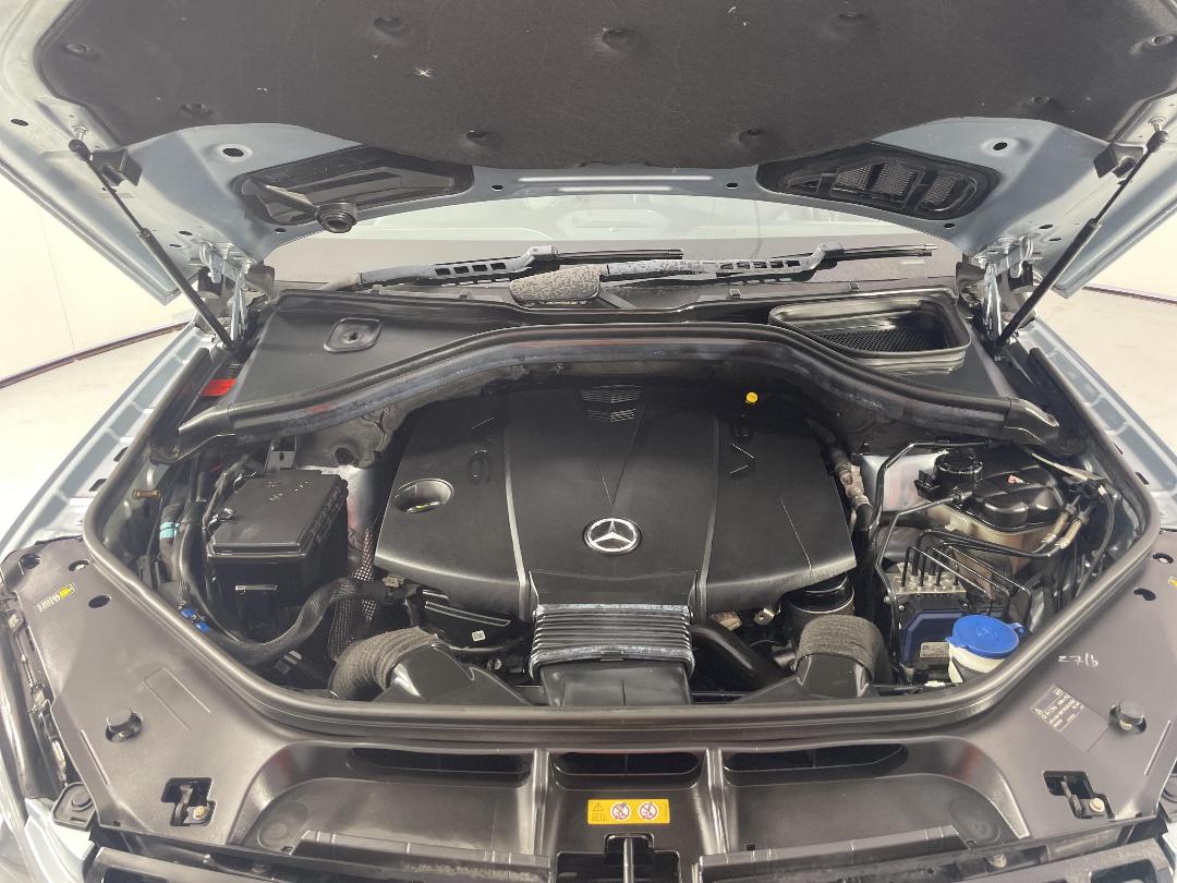 Photo '13' of Mercedes-Benz Ml350