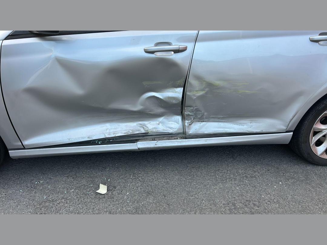 Photo '3' of MG 6 GT